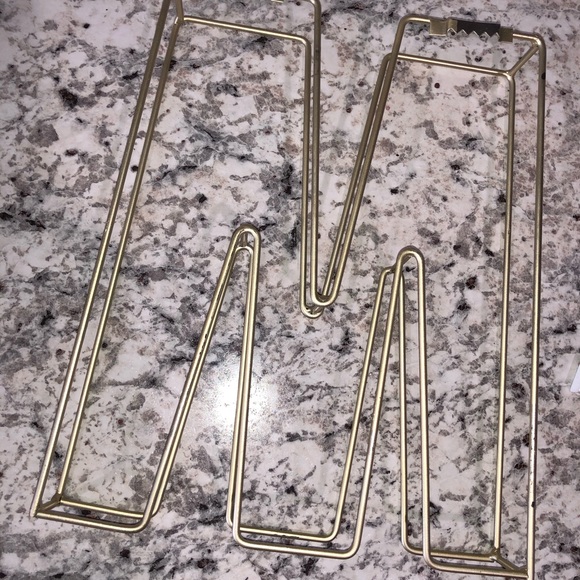 M decorations - Picture 2 of 3